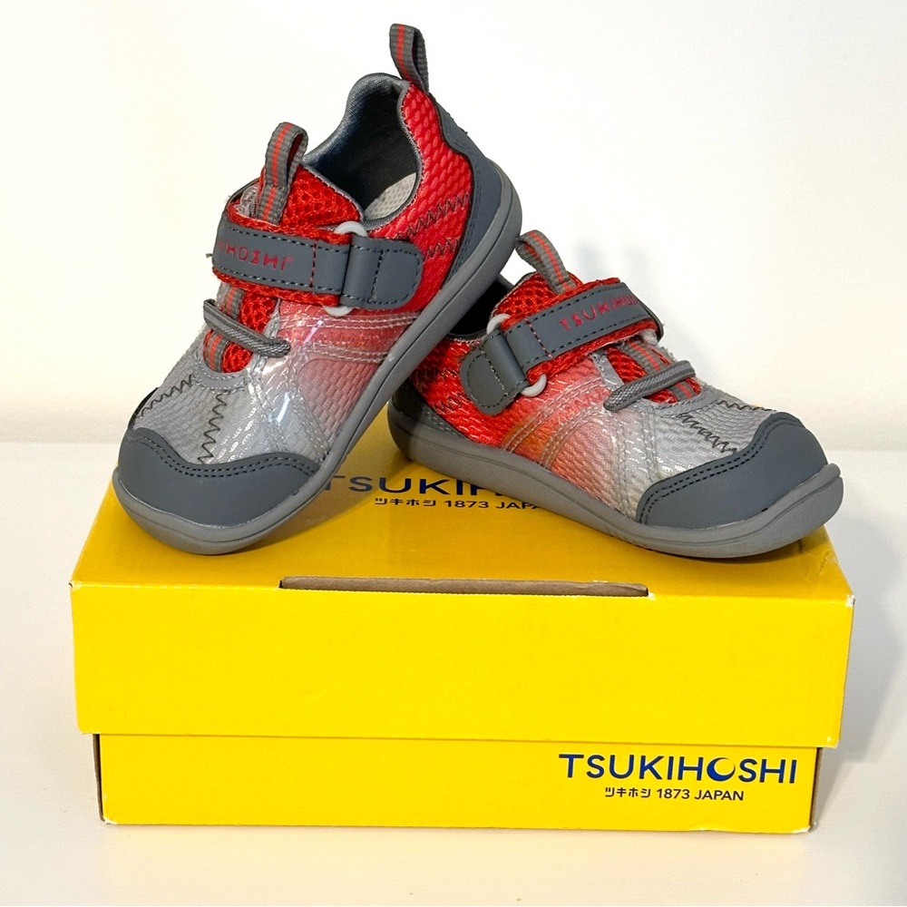 NEW toddler/little kid Tsukihoshi Marina shoes size 6.5 NWT